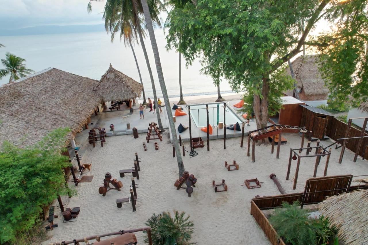 Wild Wood X Hansa Beach Fitness Resort Thongsala Exterior foto