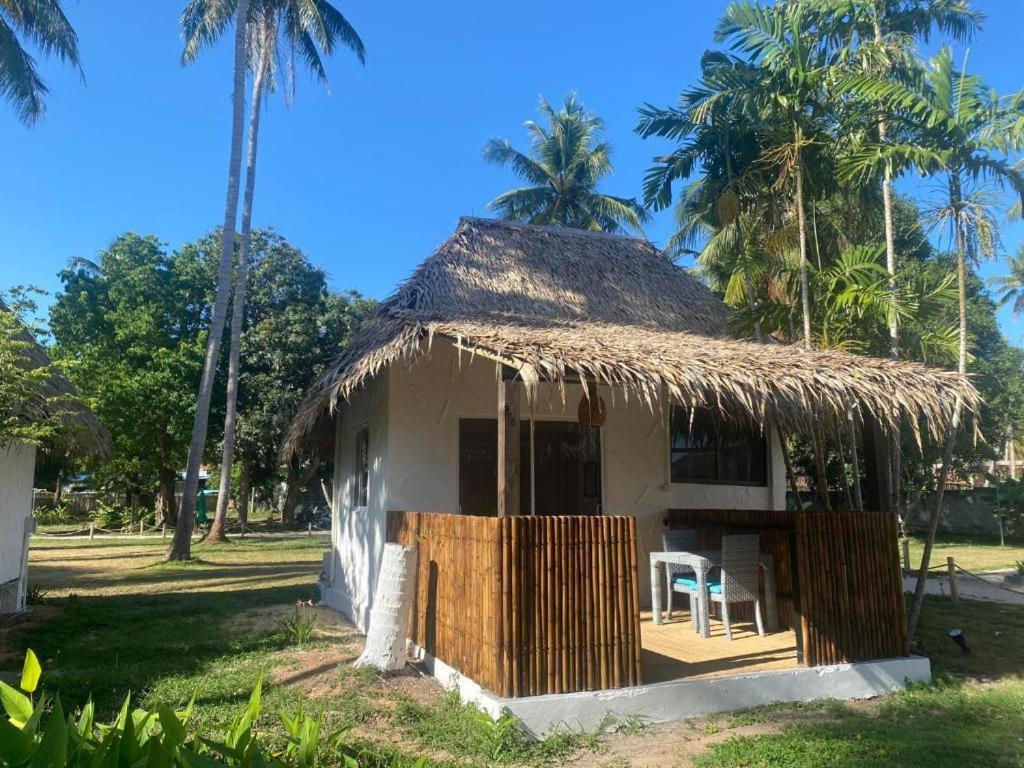 Wild Wood X Hansa Beach Fitness Resort Thongsala Exterior foto